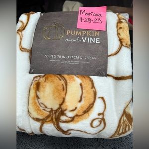 Fall blanket-throw